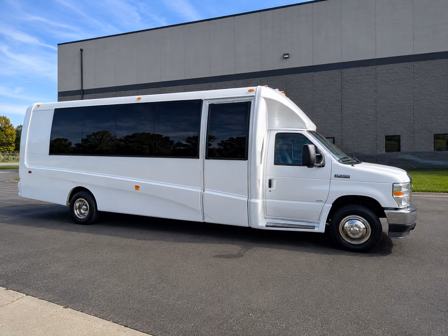 bus rentals for large scale corporate moves and multi day business travel
