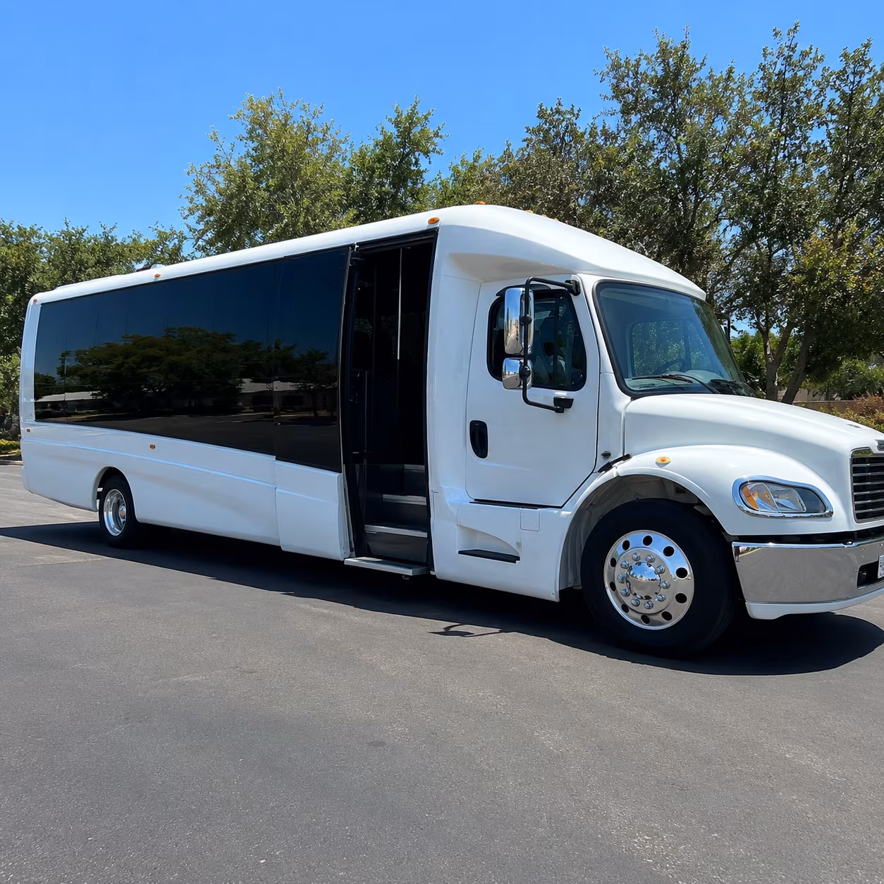 corporate and conference buses for temple business events