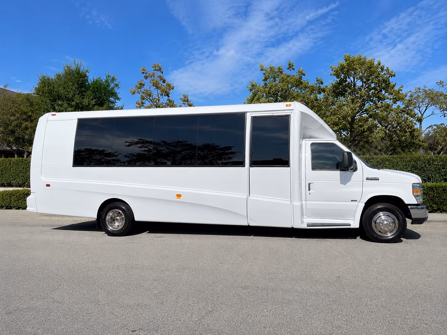employee shuttle buses for temple s major employers and medical campus