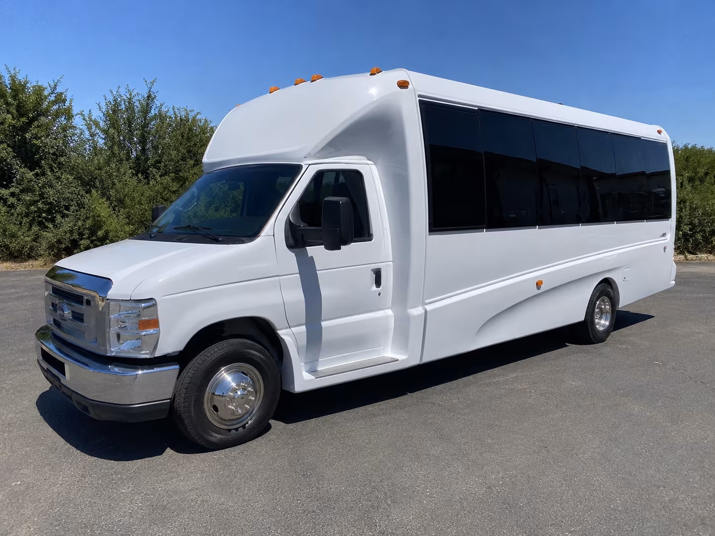 party buses for temple texas bachelorette and bachelor weekends