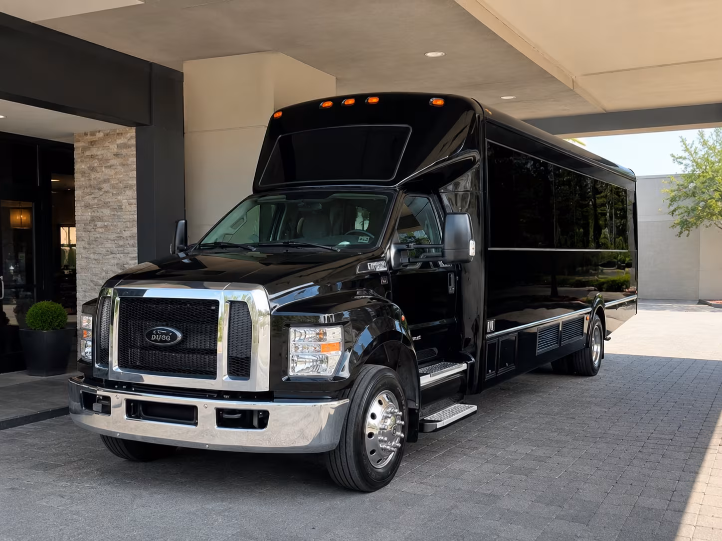 temple sporting event party bus rental